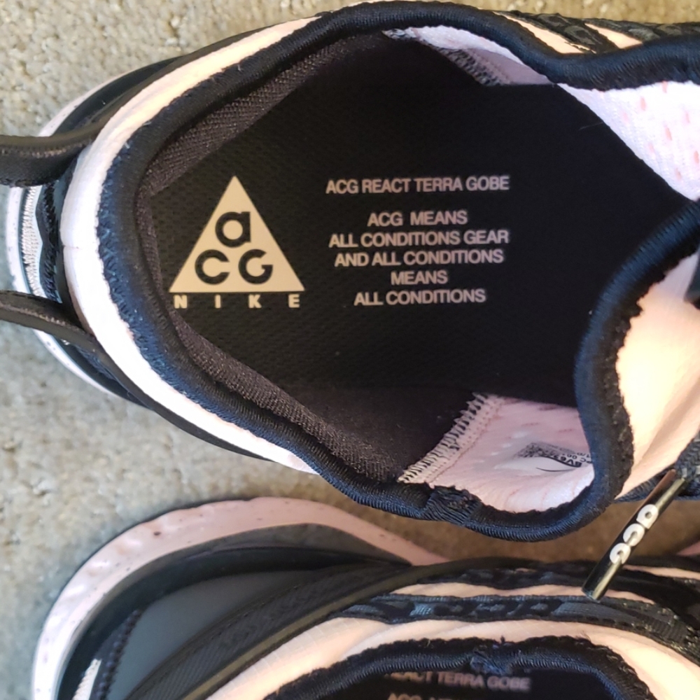 SOLD Nike All Condition Gear Pink Blk Ladies 7.5 - Picture 6 of 8